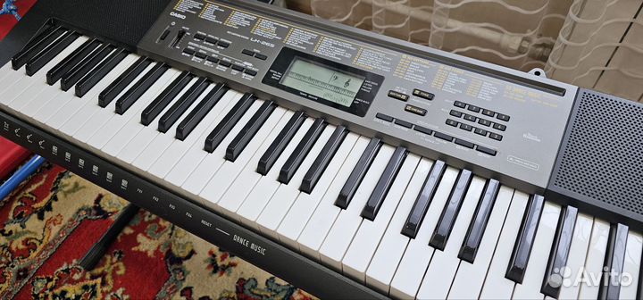 Синтезатор casio LK 265