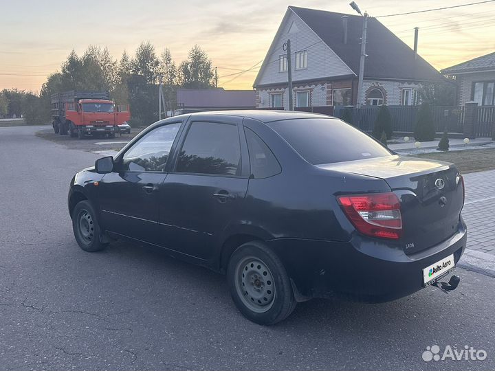 LADA Granta 1.6 МТ, 2012, 237 000 км