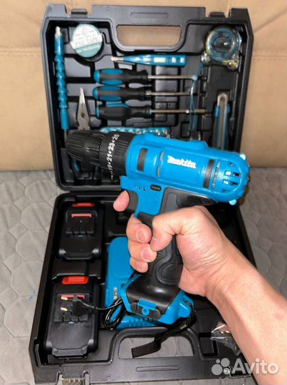 Шуpуповepт ударный Makita 26v 5А/ч Новый