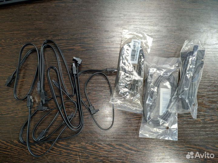 SATA кабель 6 Gb/s обычные/угловые