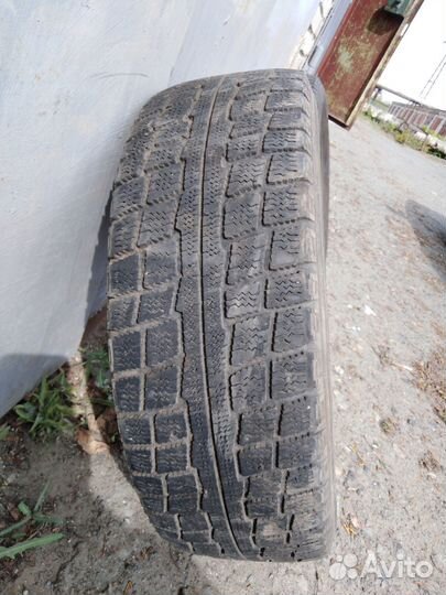 Goodyear Ice Navi Zea 175/70 R13 82B