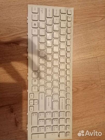 Клавиатура для Sony Vaio vpc-ea белая с белой рамк