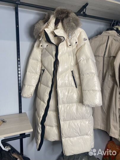 Пуховик moncler женский 44