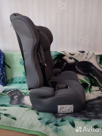 Детское автокресло