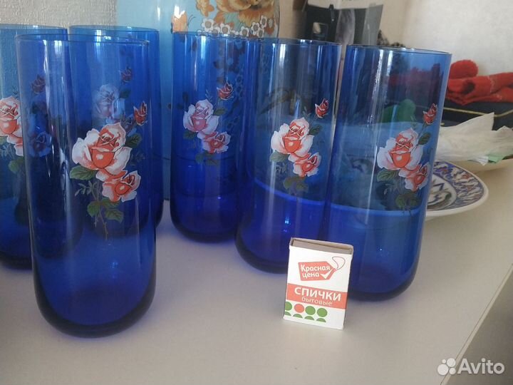 Высокий стакан