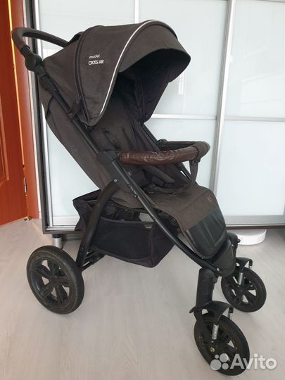 Прогулочная коляска bubago cross air