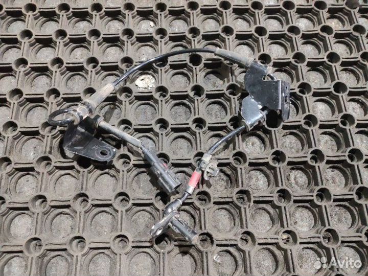 Датчик ABS передний правый Genesis G70 седан G4KL