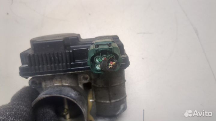 Заслонка дроссельная Nissan Primera P12, 2002