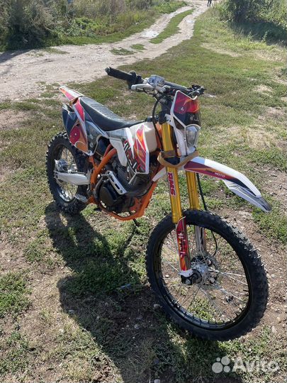 Regulmoto Athlete