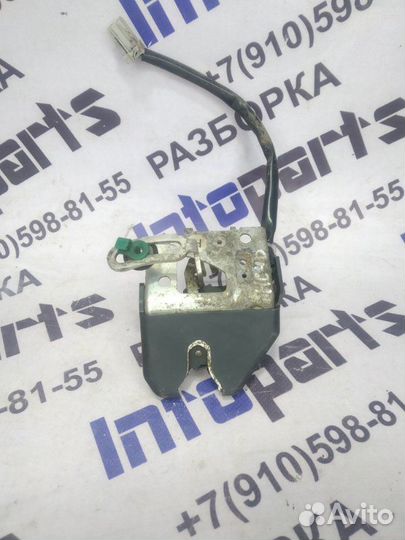 Замок багажника Honda Civic 4D 2008