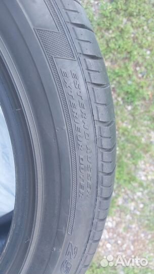 Pirelli P Zero Rosso 255/45 R18 99Y
