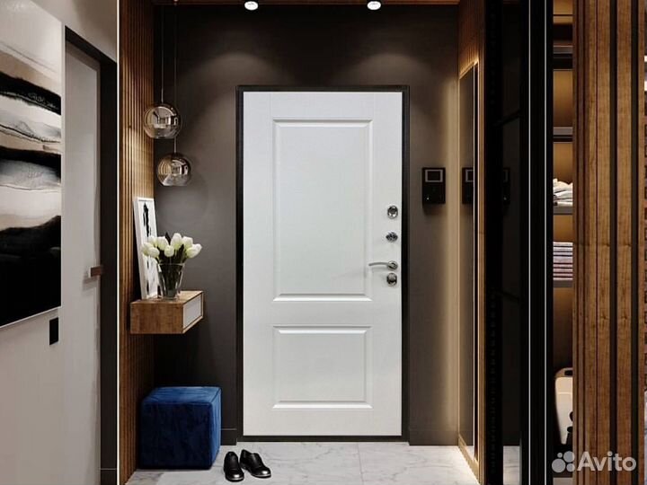 Дверь входная в квартиру металлическая