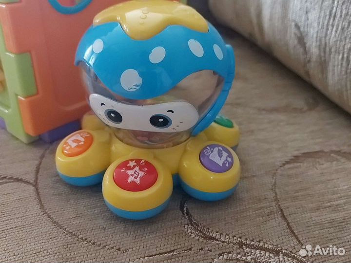 Развивающие игрушки