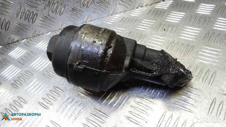 Корпус масляного фильтра бензиновый Skoda Fabia