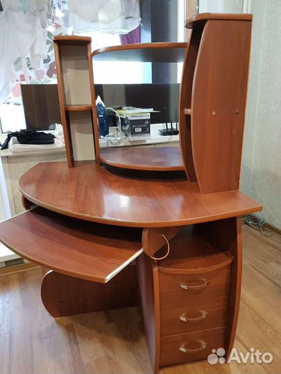 Компьютерный стол бу