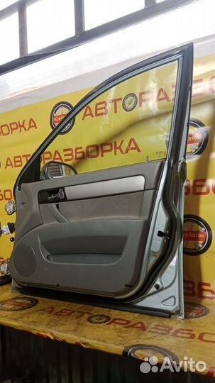 Передняя правая дверь chevrolet lacetti