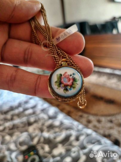 Часы кулон СССР