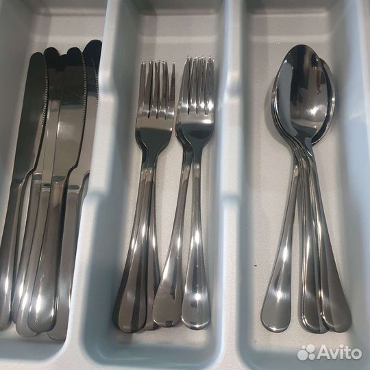 Набор столовых приборов 24 предмета+овощечистка