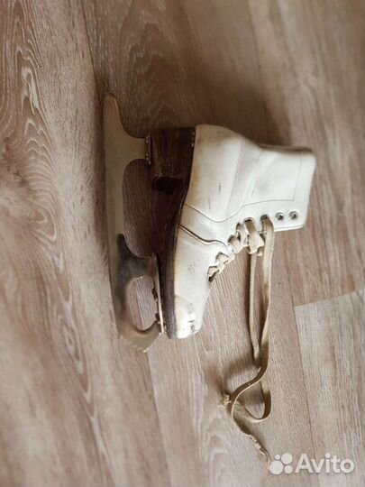 Коньки фигурные детские