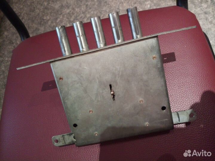 Дверной замок сейфовый