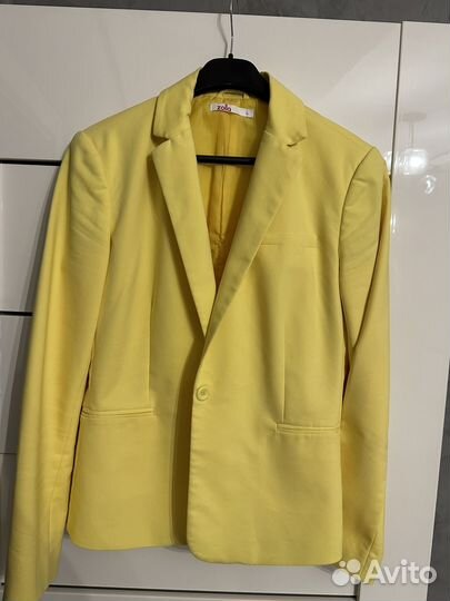 Женская одежда. Разгрузка гардероба