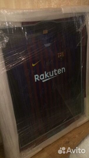 Футболка с автографами команды Барселона Barcelona