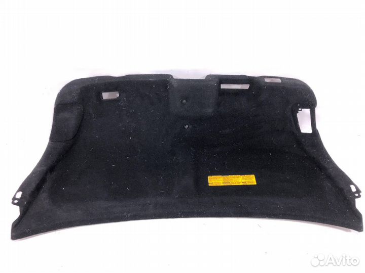 Обшивка багажника задняя Lexus Ls600H UVF45