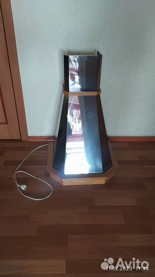 Кухонная вытяжка