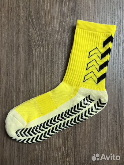 Спортивные носки с захватом