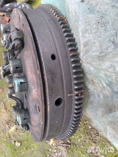 Запчасти на трактор мтз