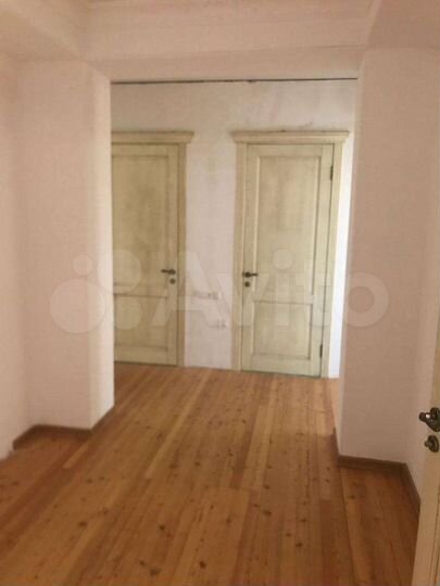 3-к. квартира, 115 м², 10/10 эт.