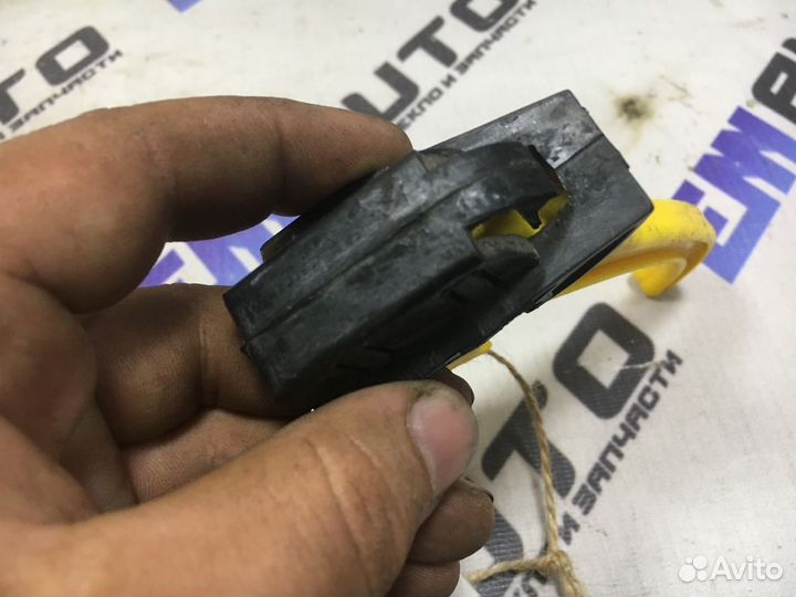 Ручка открывания капота Фиат Альбеа