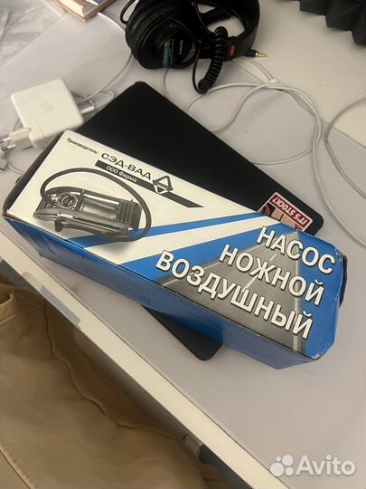 Насос ножной с манометром