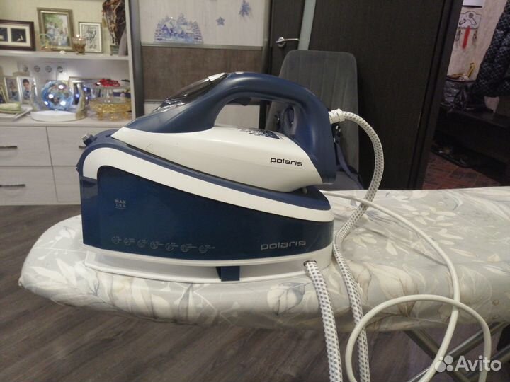 Утюг с парогенератором polariss