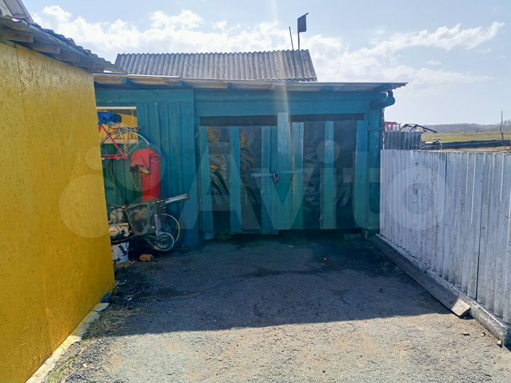 4-к. квартира, 93 м², 1/1 эт.