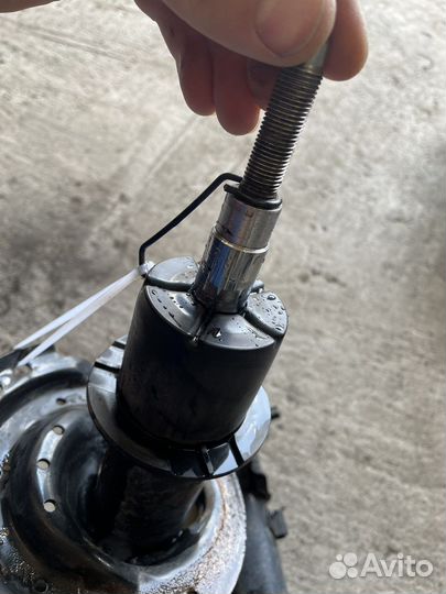 Стойки передние амортизатор kia rio 3 до 2018