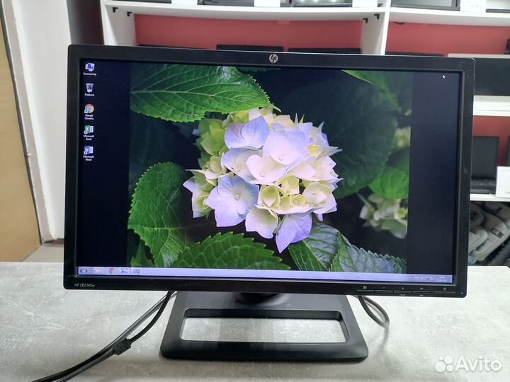 Монитор HP 22