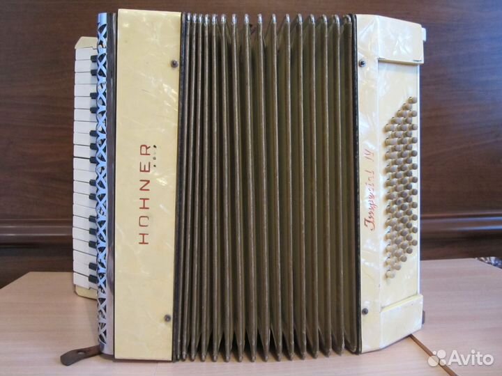 Аккордеон hohner imperial 4