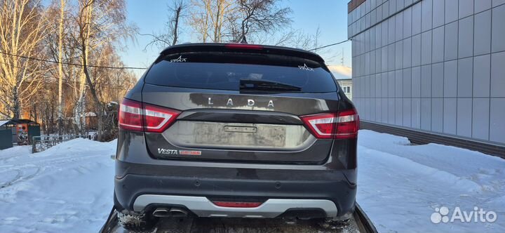 LADA Vesta Cross 1.6 МТ, 2020, битый, 100 000 км