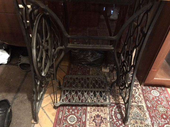 Швейная машинка ножная зингер «Госшвеймашина»