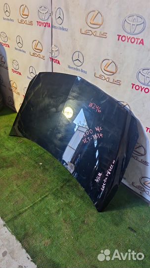 Капот на Mercedes W246