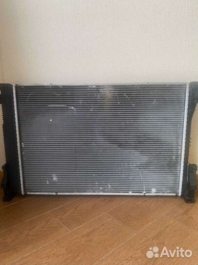 Радиатор охлаждения mercedes w204 w212