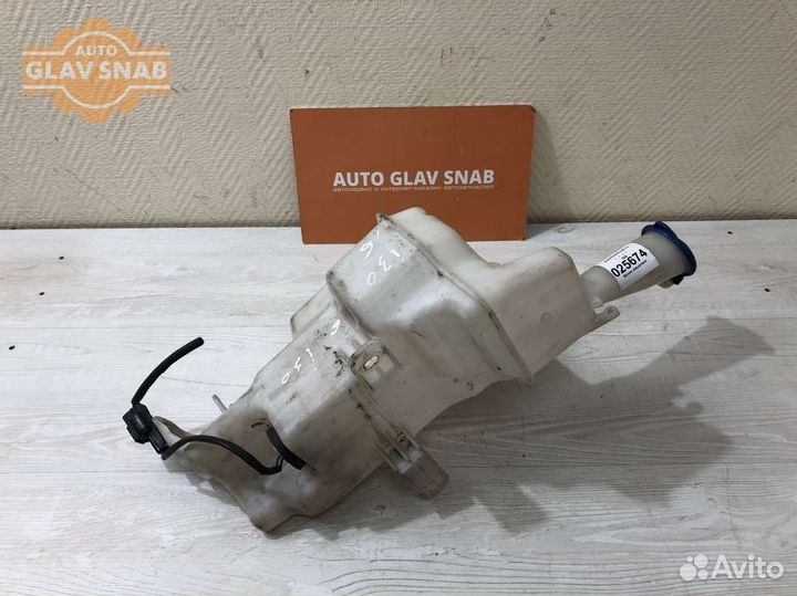 Бачок омыателя Хендай i30