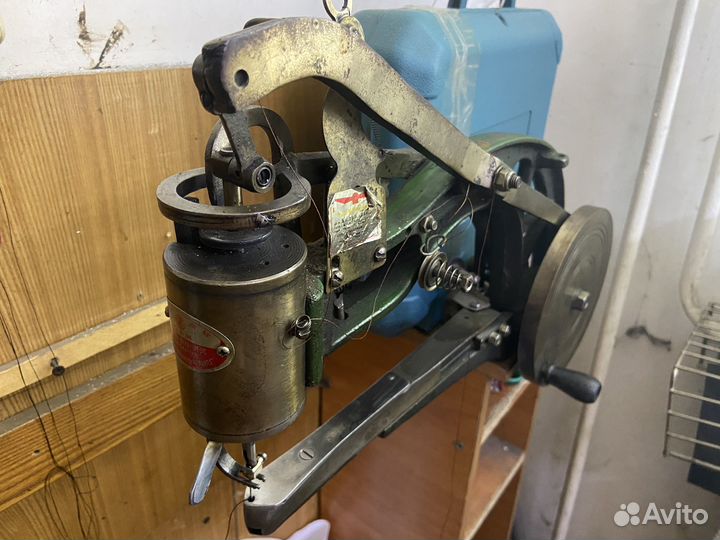 Обувная швейная машинка