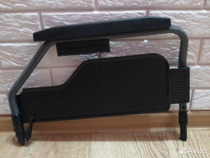 Подлокотники для инвалидной коляски