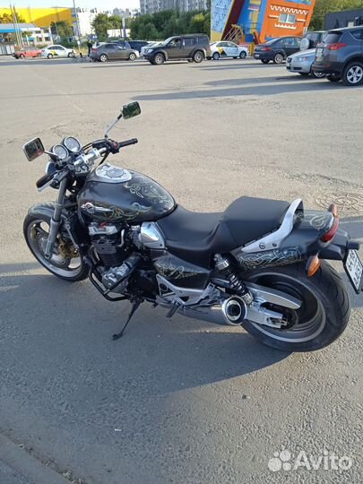 Мотоцикл Honda x4