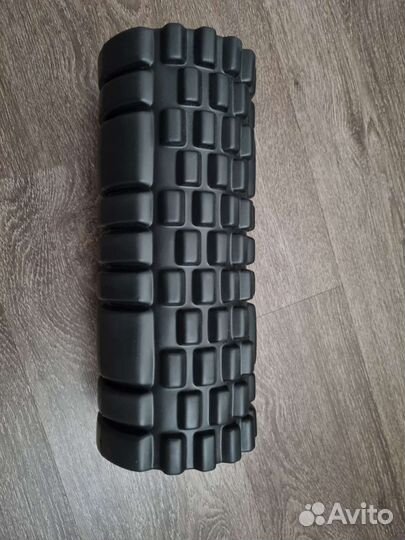 Массажный ролик