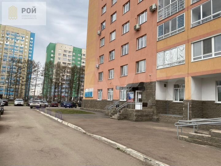 Помещение 127,8 кв.м. Летчиков 9