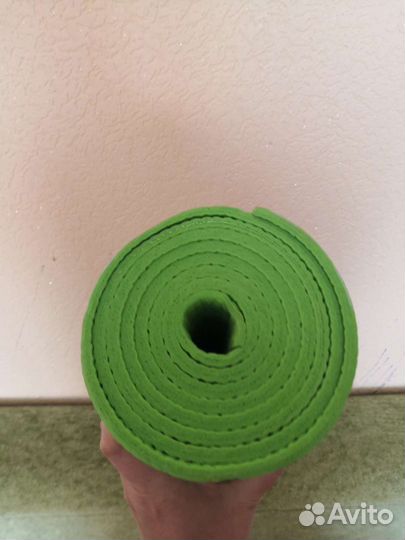 Коврик для йоги и фитнеса