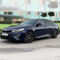 Kia Optima 2.0 AT, 2018, 135 000 км, с пробегом, цена 1 995 000 руб.